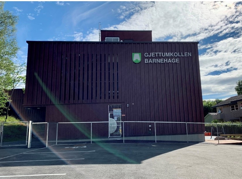 BIlde av Gjettumkollen barnehage