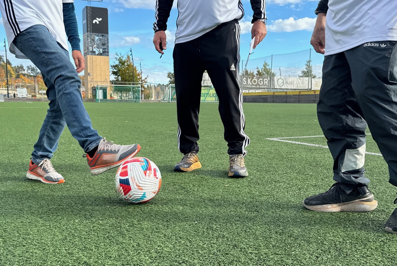 Ballen er i gang! Nå begynner treningen.
