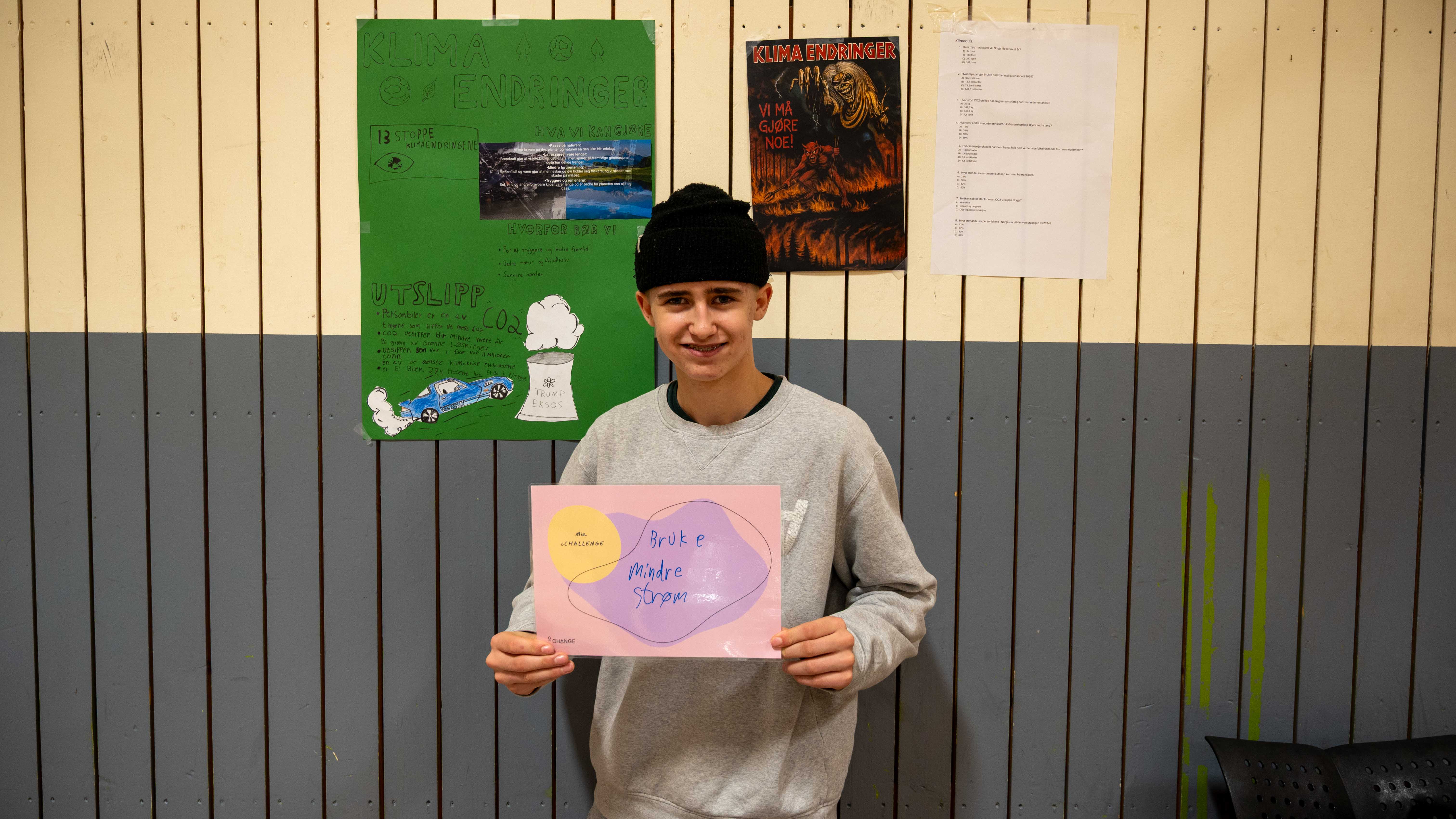 Elev ved Østerås skal spare strøm i skoleprosjekt.