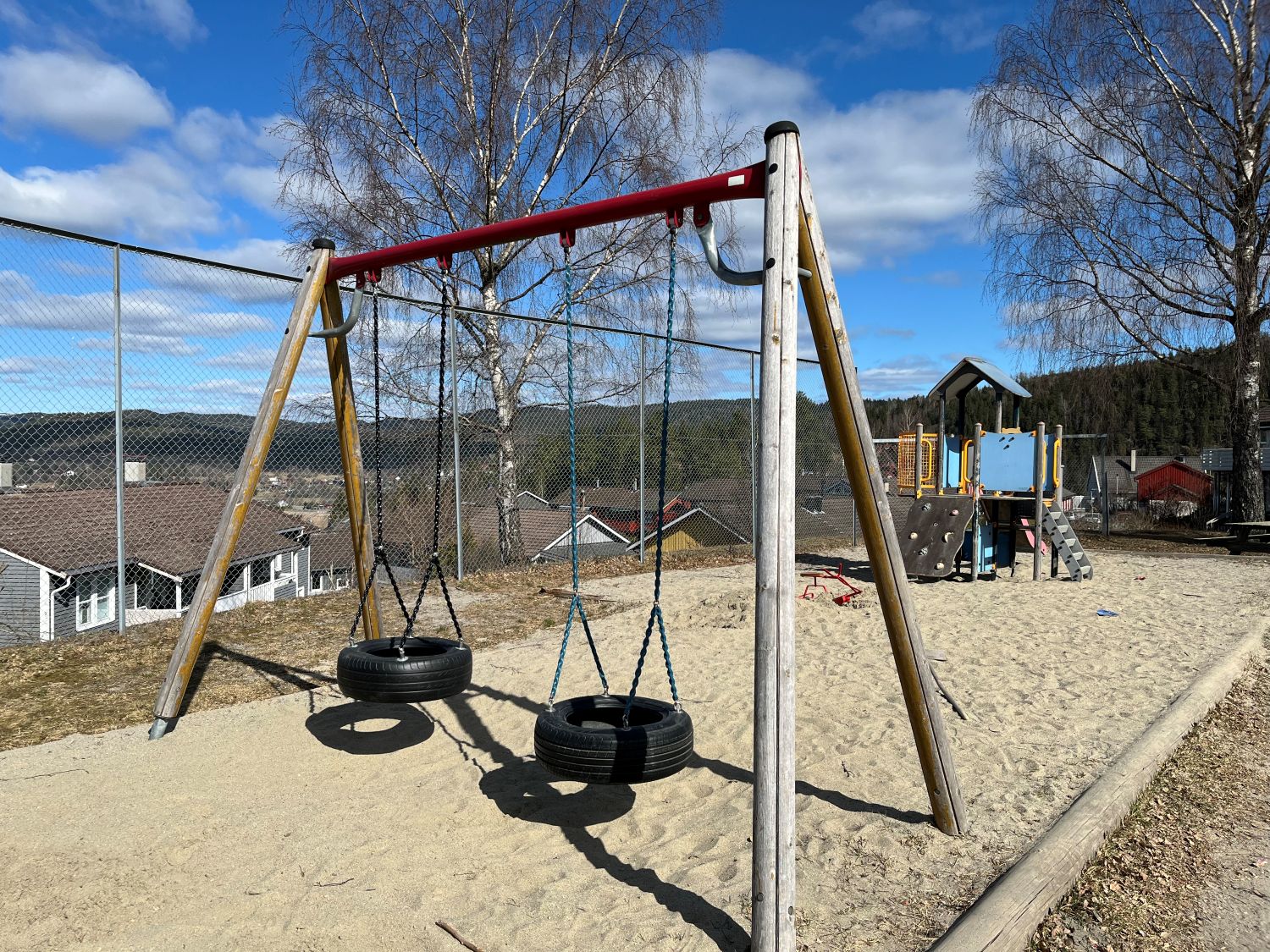 Toppenhaugberget lekeplass