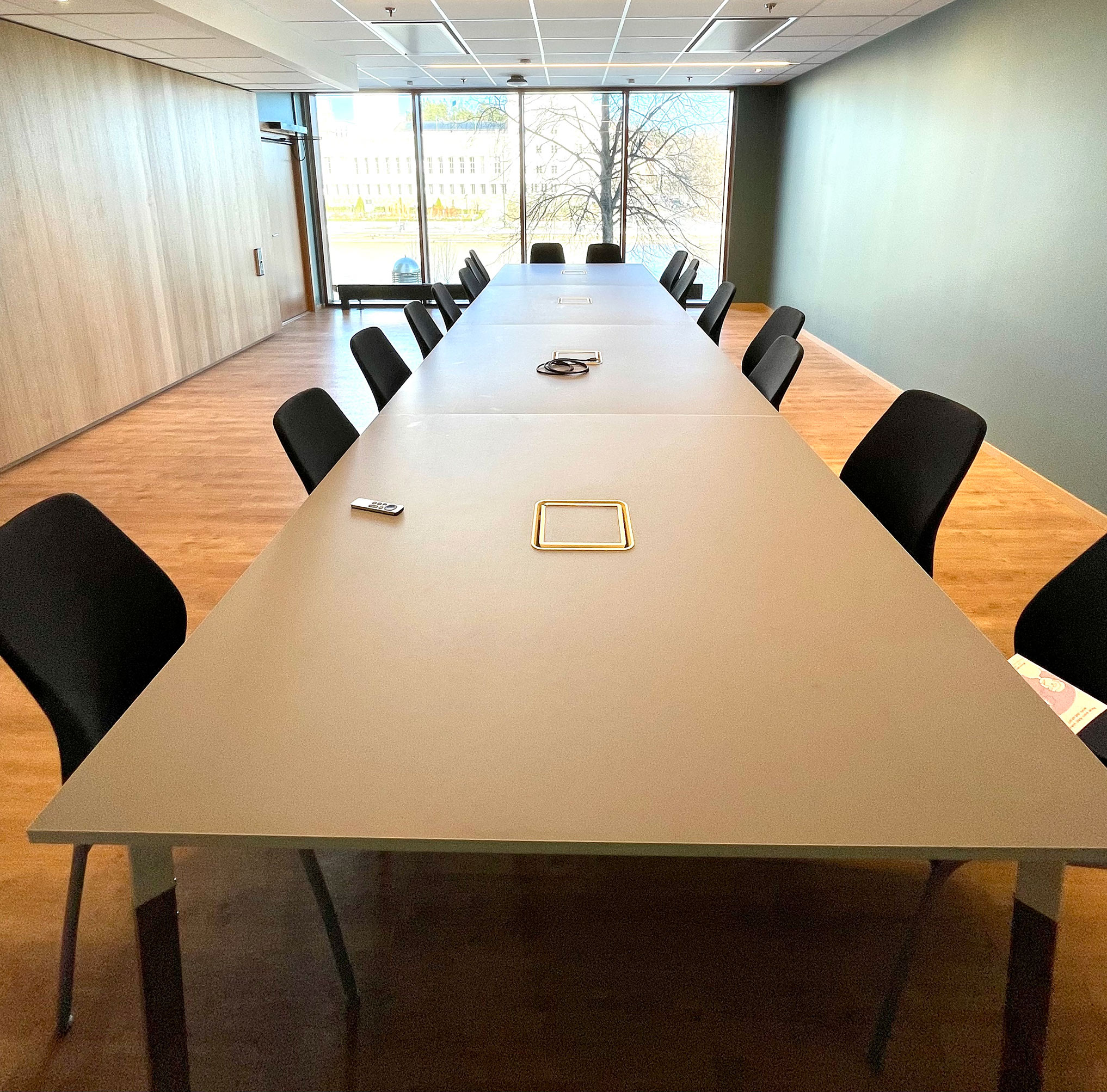 Møterom U1C13 - bilde c