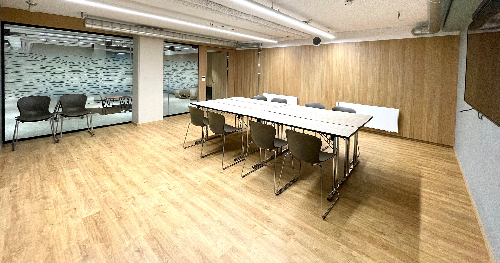 U1C1-Møterom - Bilde a