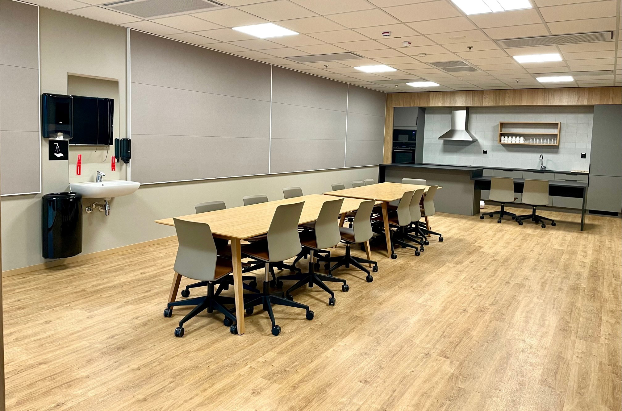 Møterom U2C2 - Bilde a