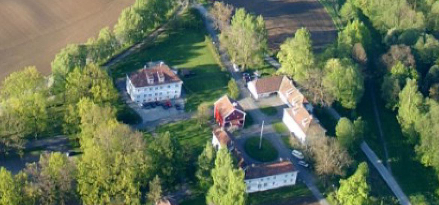 Wøyen gård