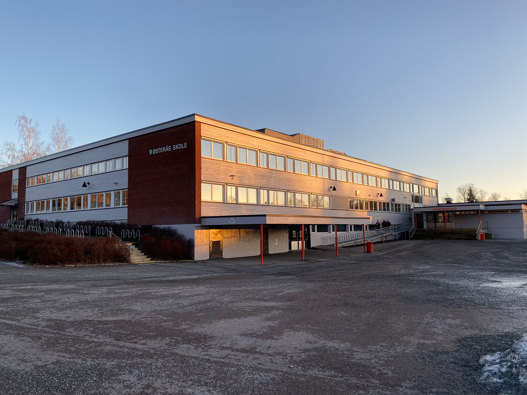 Østerås skole
