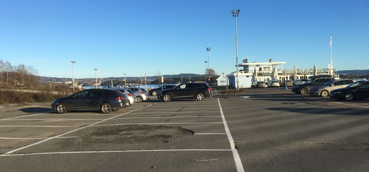Fornebu brygge parkeringsplass og Sjøflyhavna