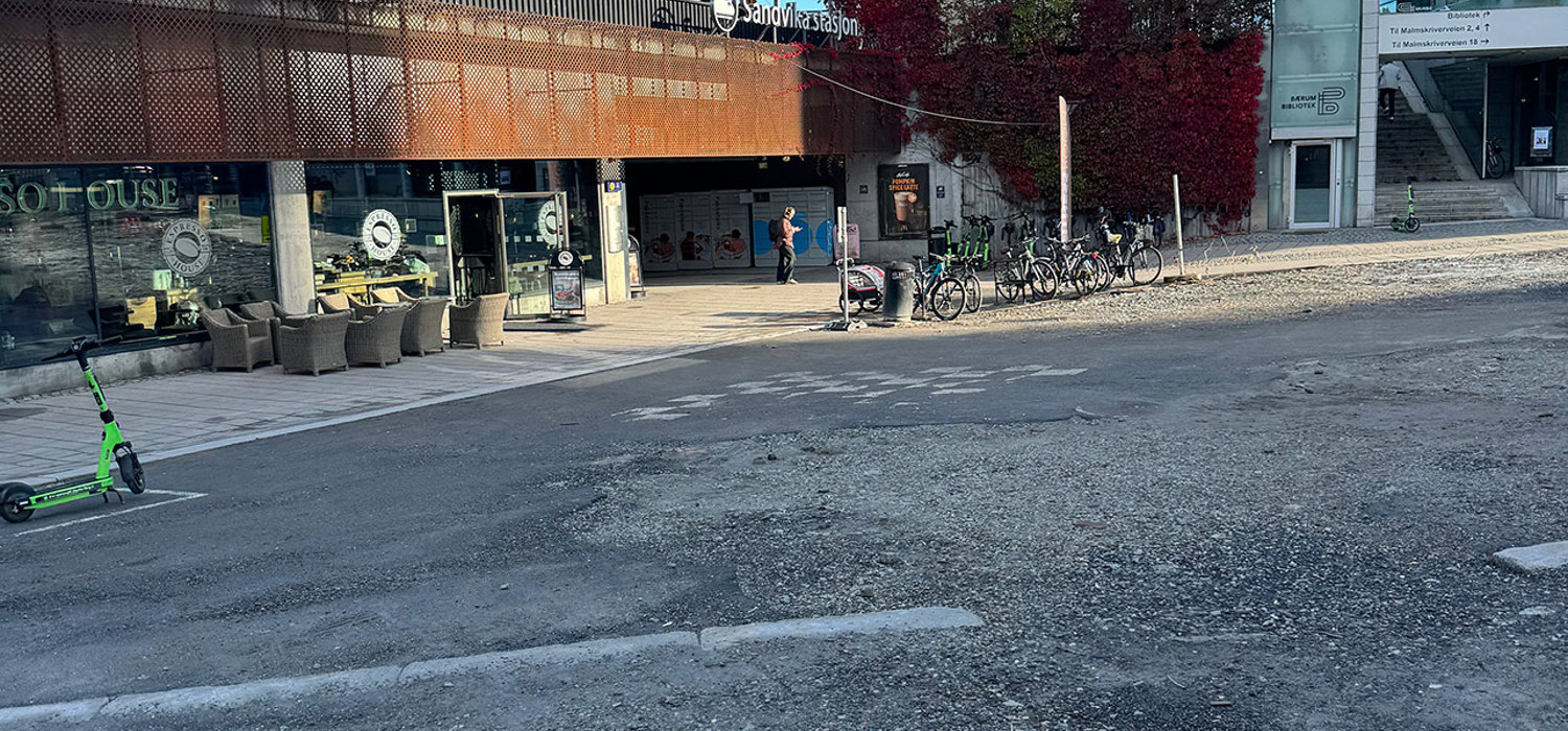 Sandvika sentrum - ved jernbanestasjonen