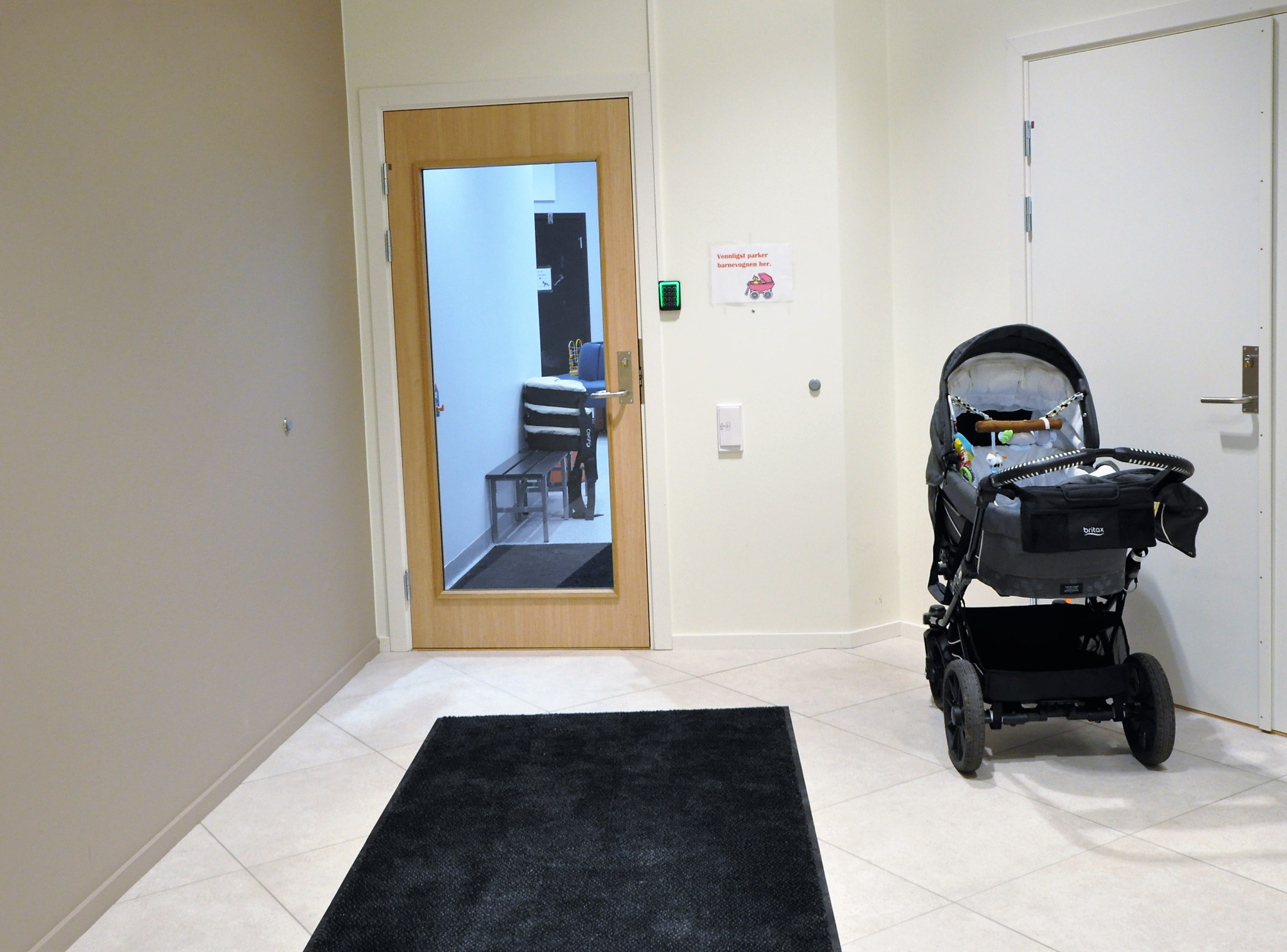 Eiksmarka-utvendig-gang