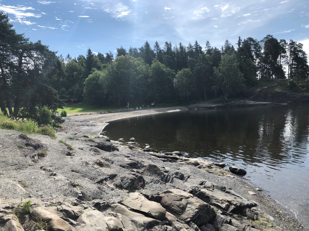 Kalvøya store badebukt