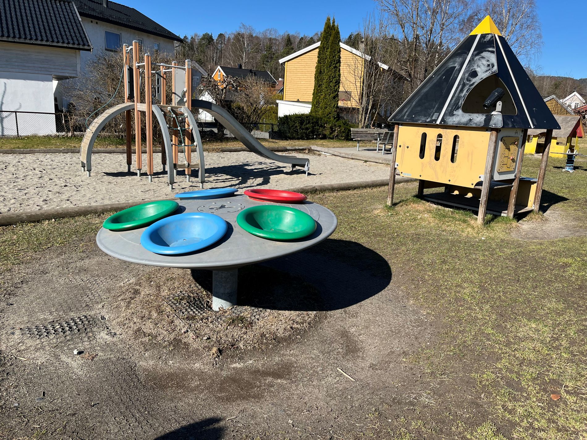 Dragveien lekeplass