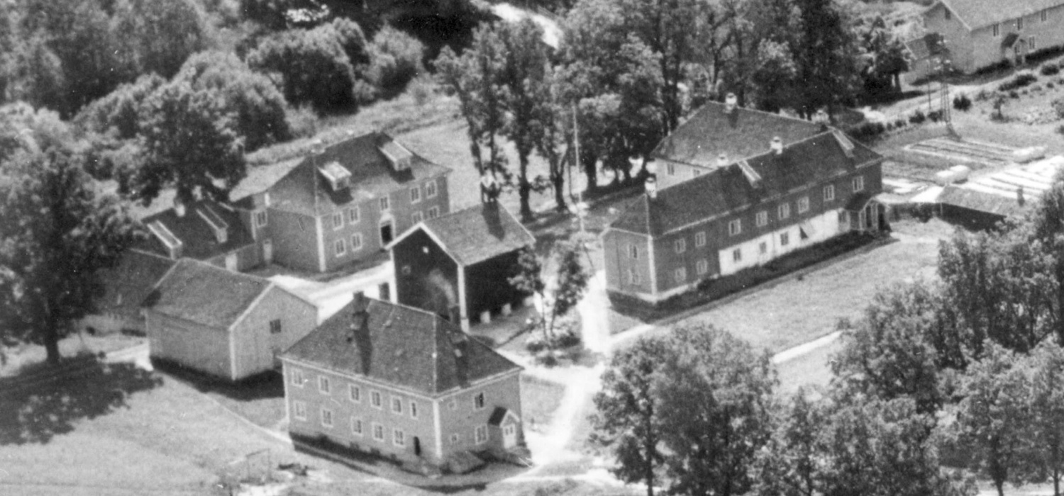 Wøyen gård