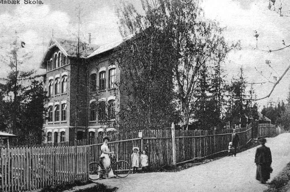 Stabekk skole fotografert ca 1915